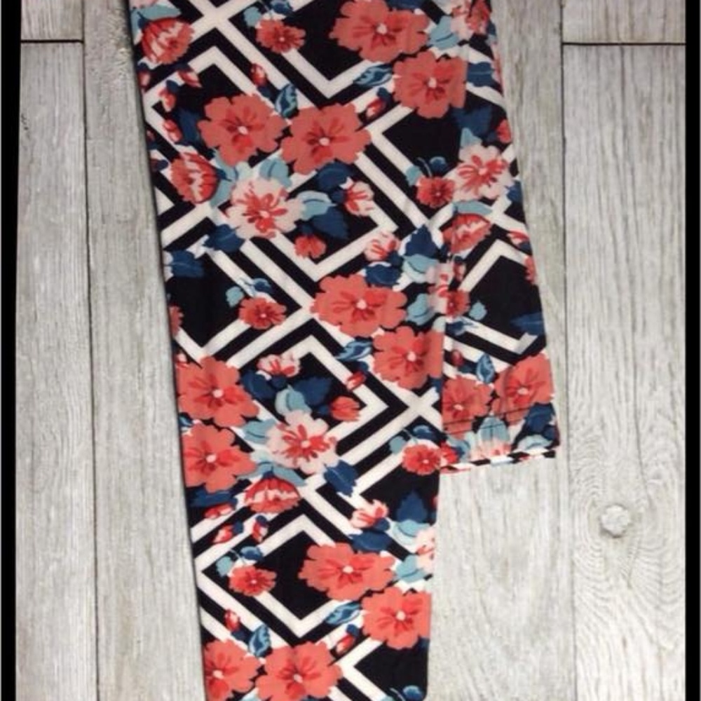 Buttery Soft Kids Leggings NWT